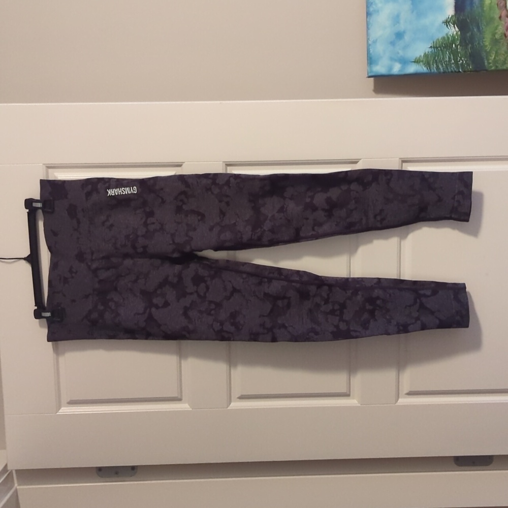 GymShark Black Camo Leggings